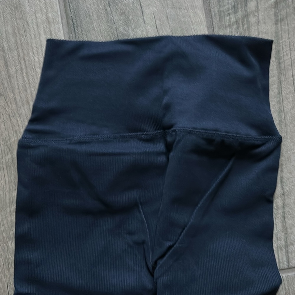 Lune Ribbed Leggings - image 4